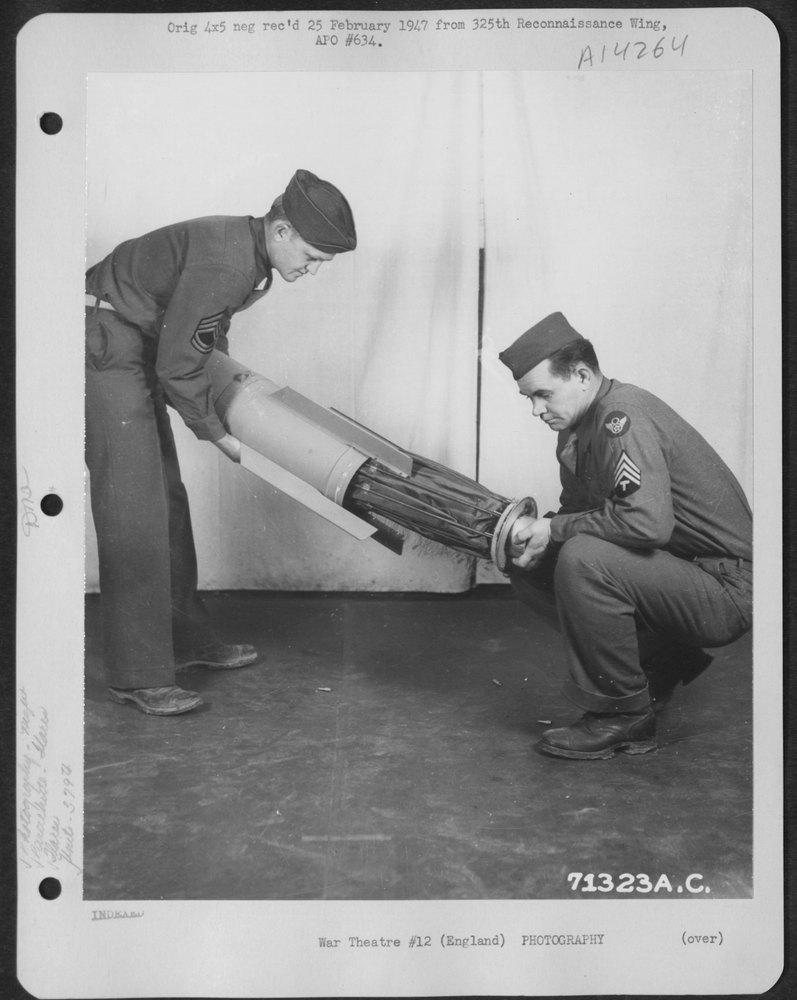 M-26 Parachute Flare Assembly England