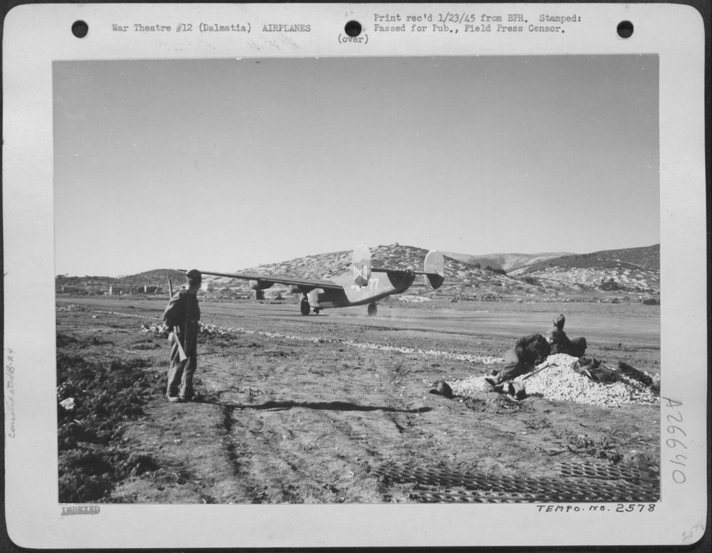 Mediterranean Allied Air Forces repair planes