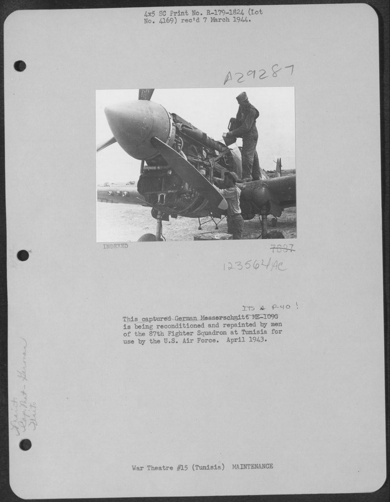 Messerschmitt Me 109G at Tunisia