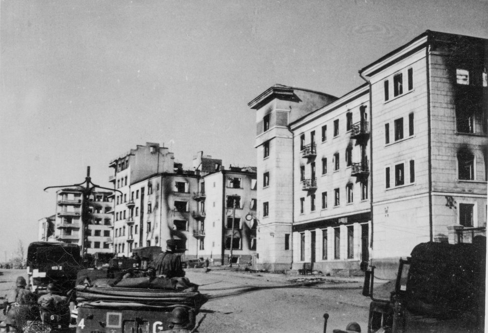 Minsk in ruins