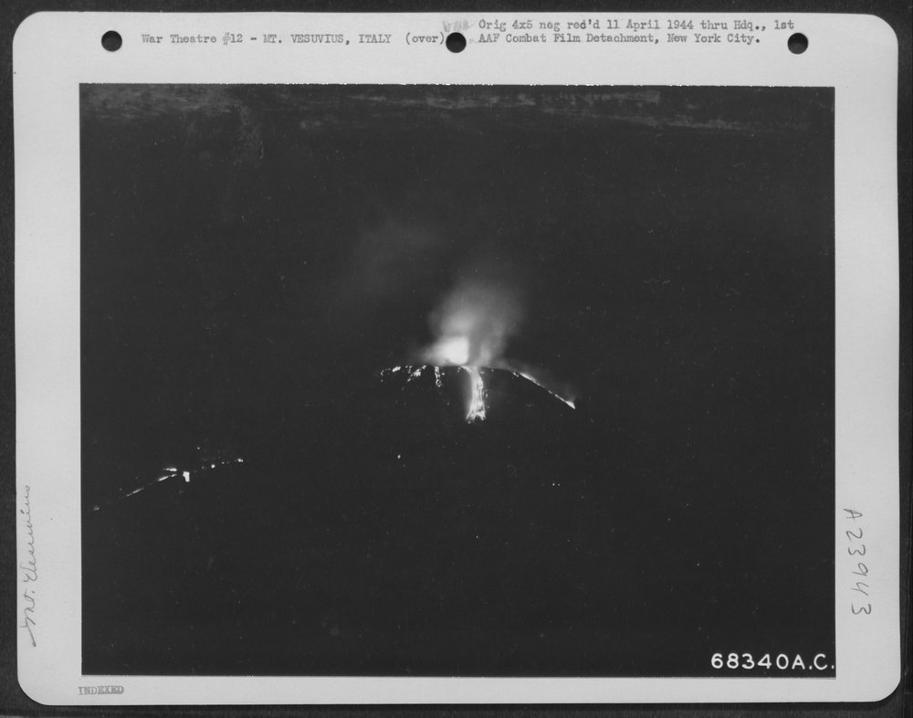 Mt Vesuvius eruption