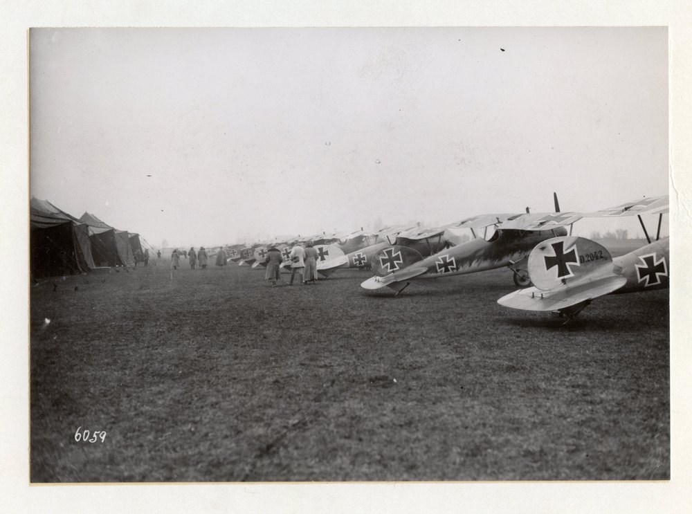 Neutral military attaches on a visit to a combat squadron on the Piave front. Inspecting the combat squadron