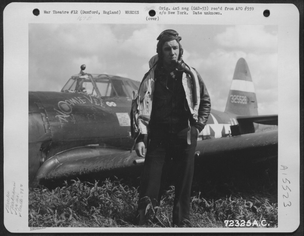 P-47 Noamie Vee belly-landed at Duxford