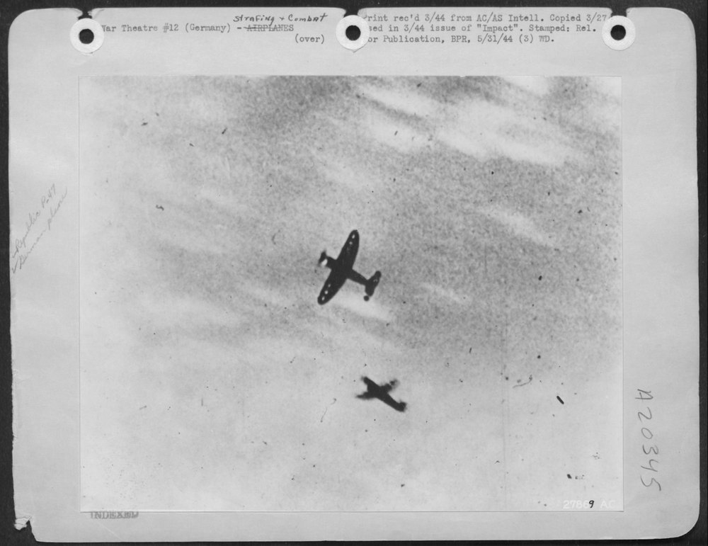 P-47 Thunderbolt chases FW-190 enroute to Emden