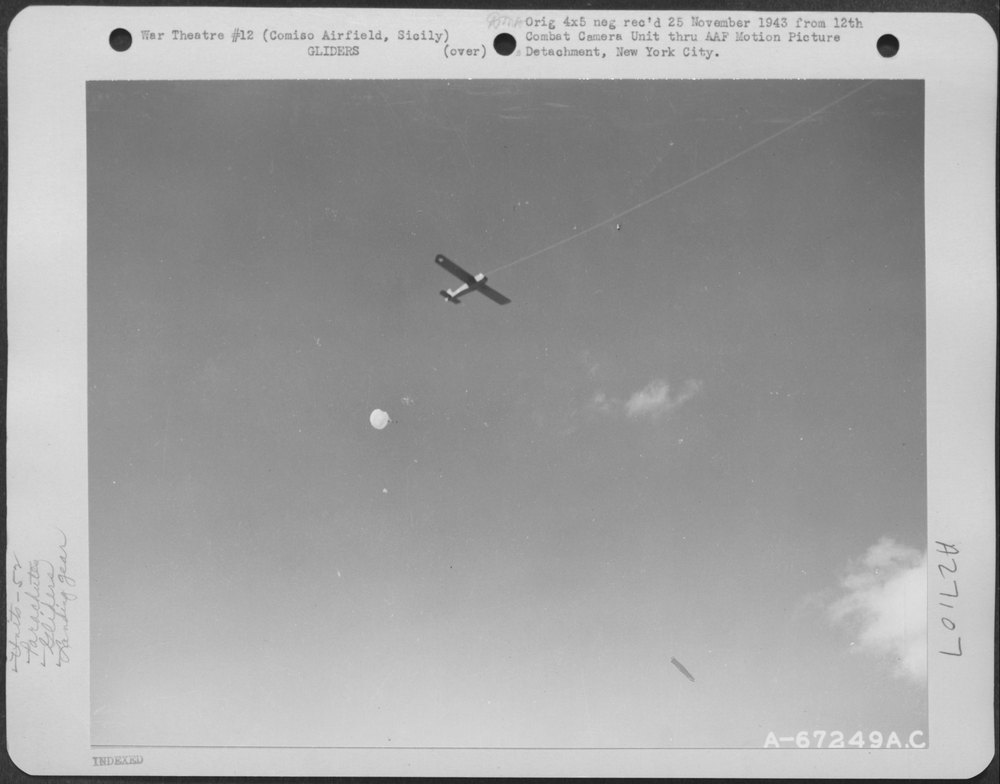 Parachute over Comiso Airfield