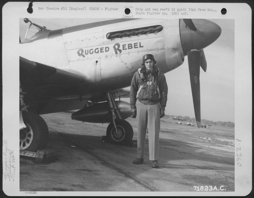 Pilot with P-51 at Honnington