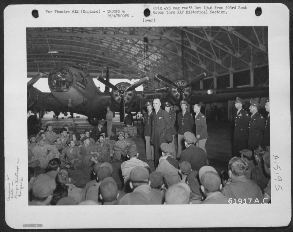 Rickenbacker at US base