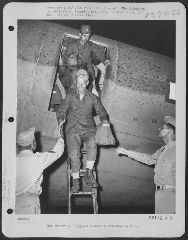 S/Sgt Floyd Schlauch lands at Payne Field