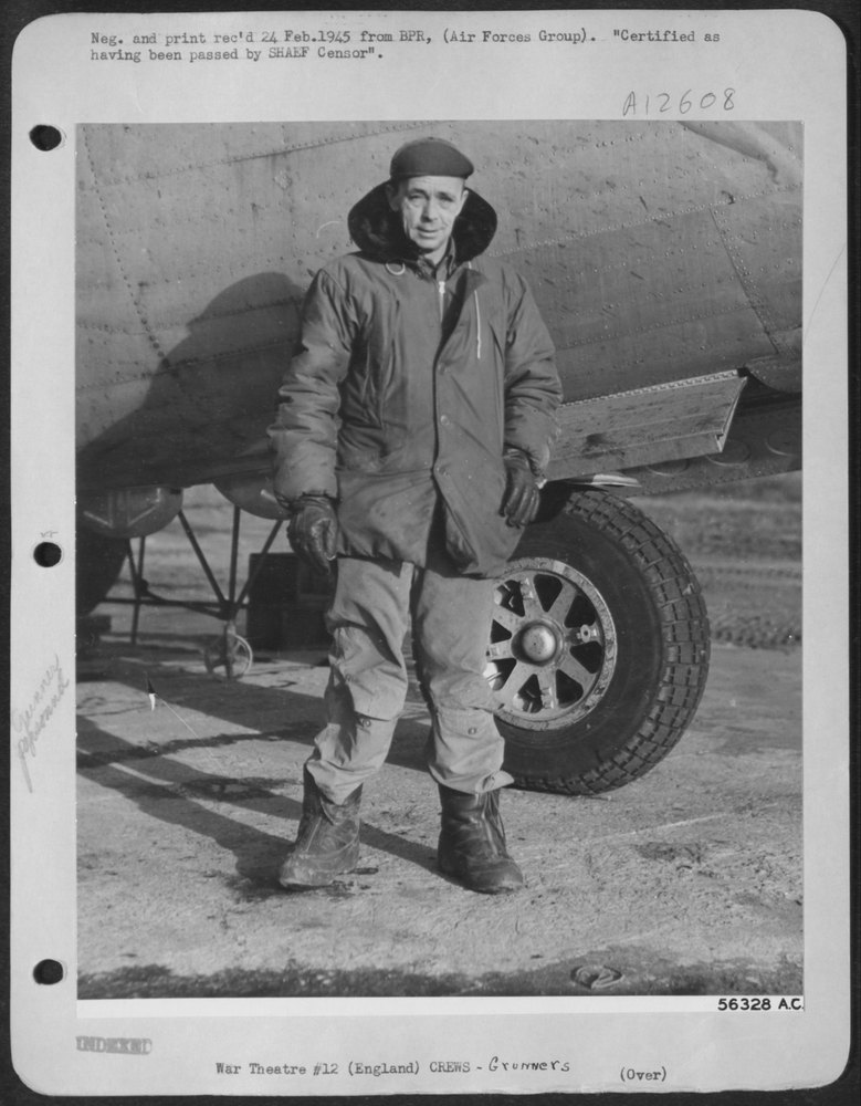 Sgt Wills N Gardner with 458th Bomb Group