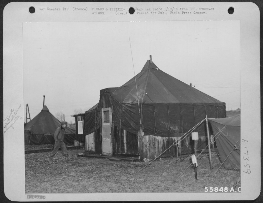 Shackteaus in France