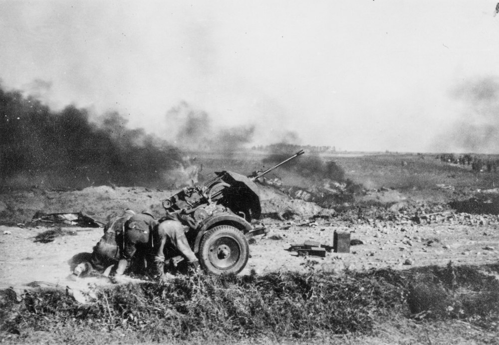 Shooting down a Russian bomber near Smolensk