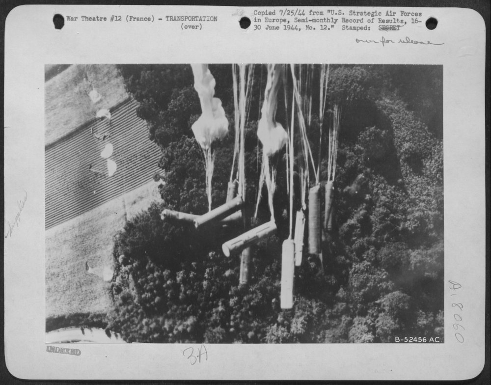 Supplies dropped to French resistance