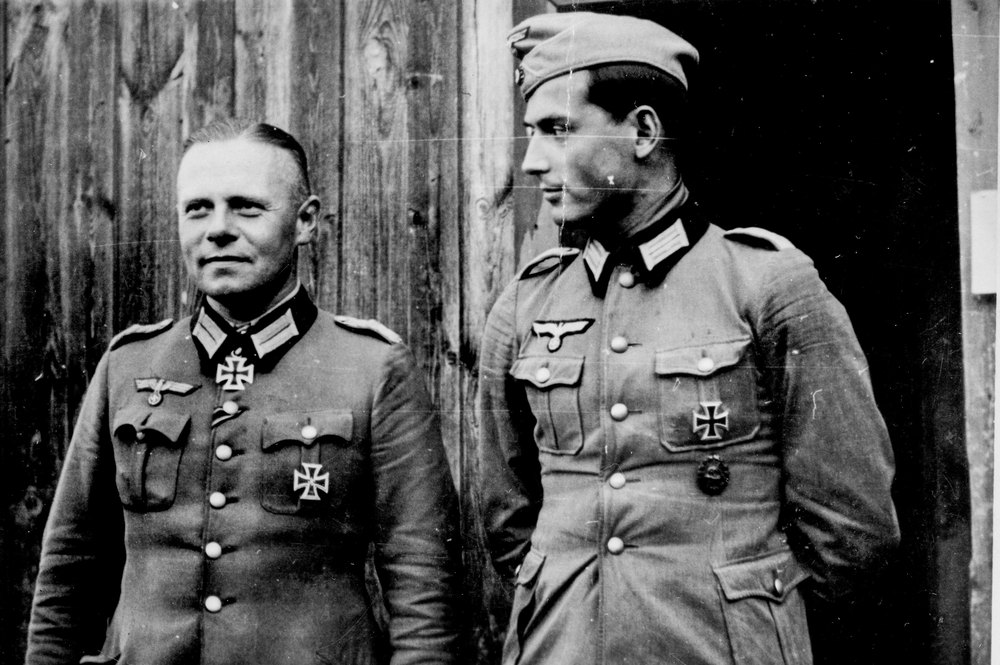 The first decorated division officer in the Eastern campaign Lt. Col. Franz and his deputy