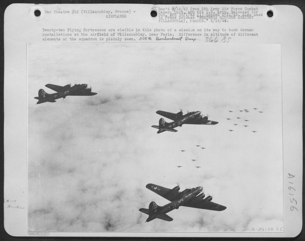 Twenty-two Flying ofrtresses are visible in this photo of a mission