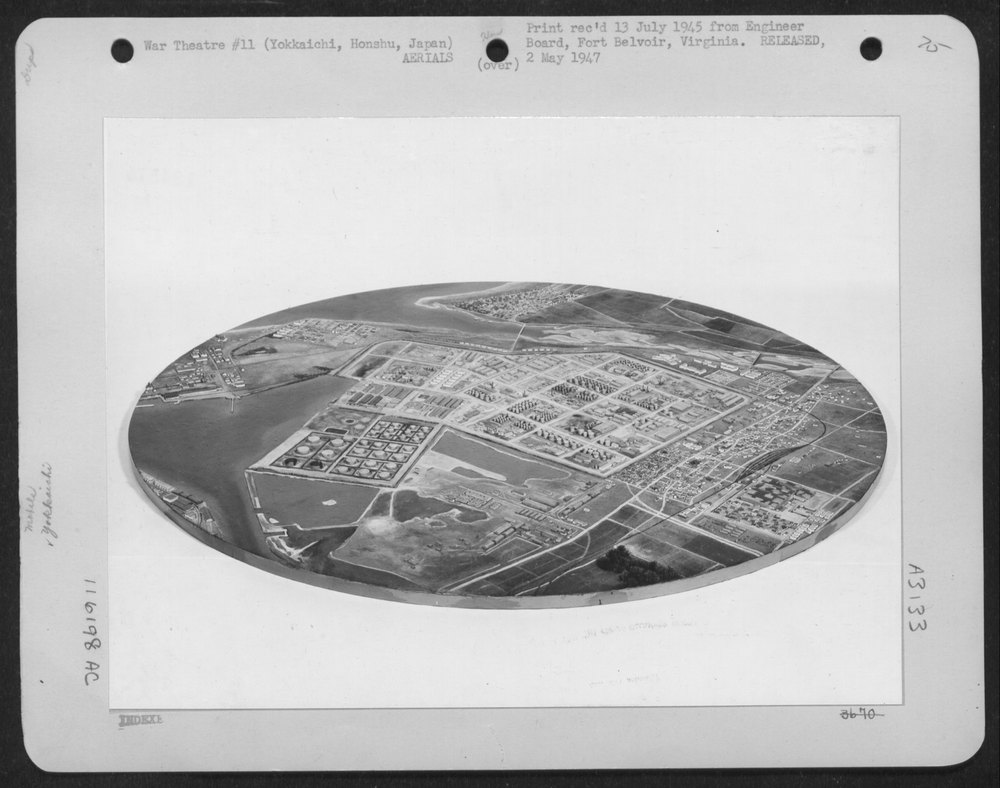 Utsube River Oil Refinery model at Yokkaichi