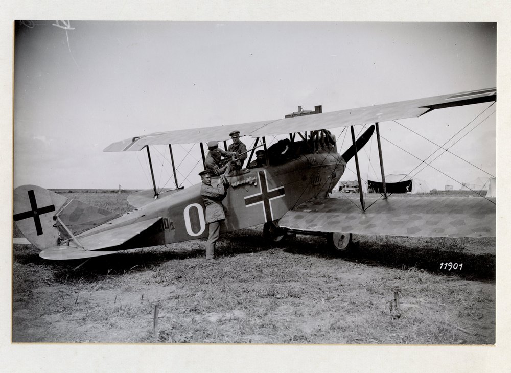 With an aviation section, Western front