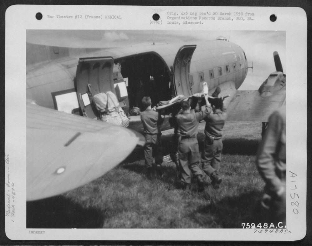 Wounded 439th Troop Carrier Group in France